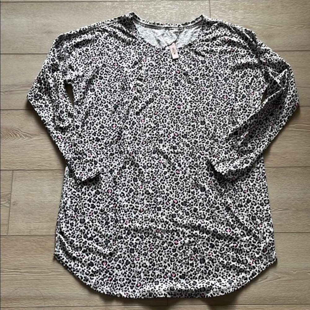 VICTORIA SECRET’S :: PJ SHIRT